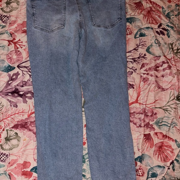 Fashion nova jean - Picture 3 of 6